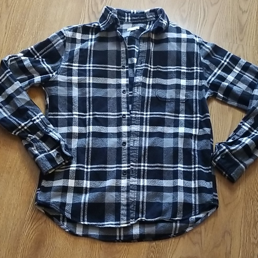Merona flannel black and white button down